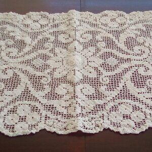 Lacy Filet Crochet Doily 1930s Handmade Beige Floral